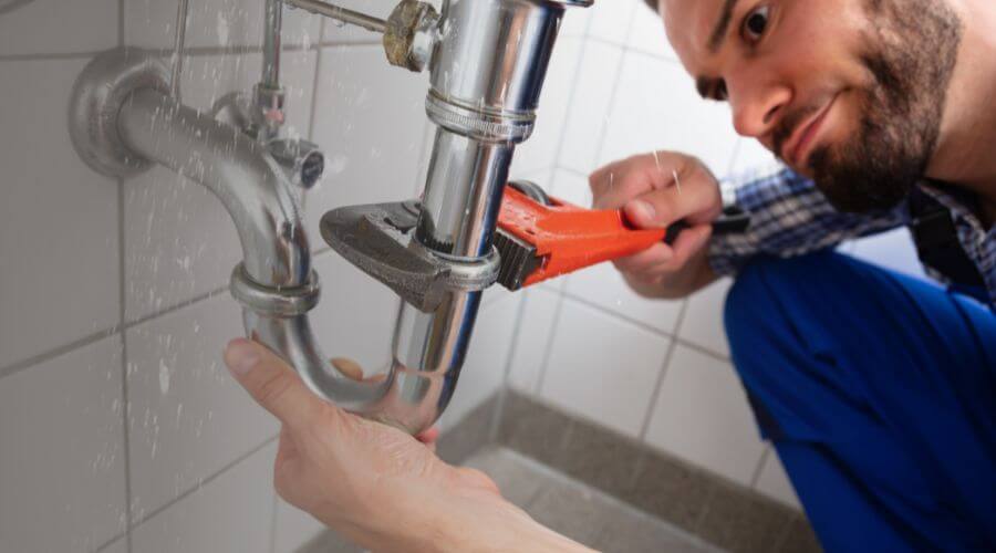 Professional same day plumber services in Iron Mountain, MI